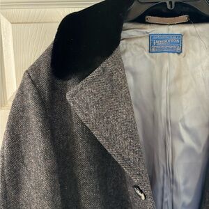 Pendleton Men's Gray Wool Coat